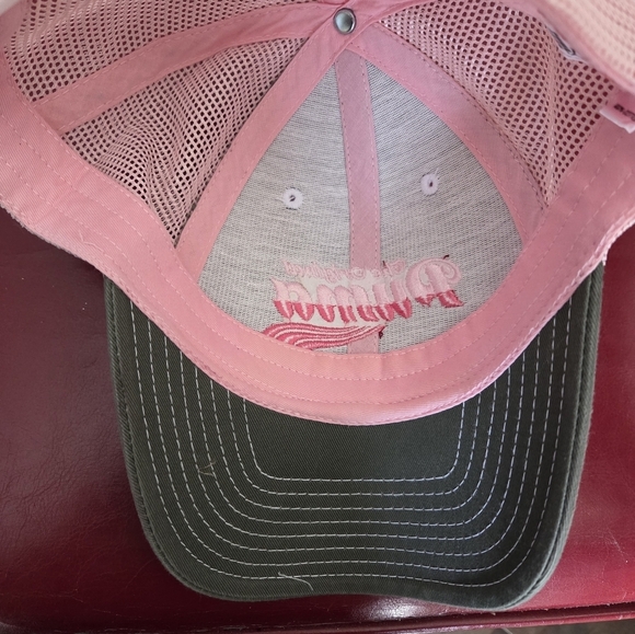 ⭐️Puma Women's Pink and Green Cap - Picture 3 of 4